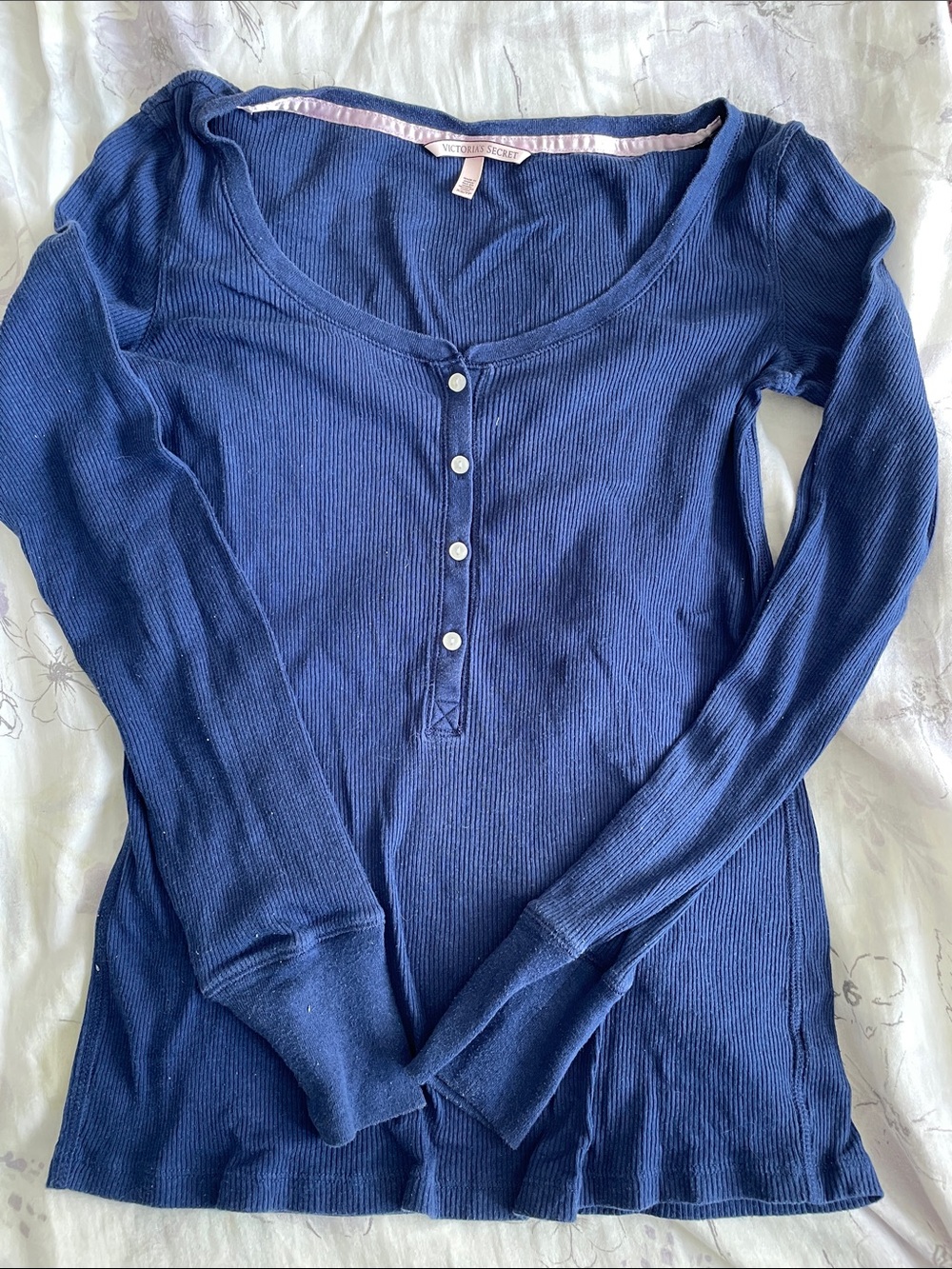 Victoria's Secret Navy Ribbed Henley Long Sleeve Tee Size XS